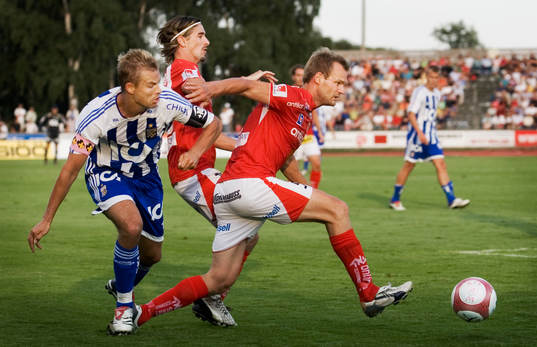 Niclas Alexandersson, Göteborg jagar Tobias Carlsson,