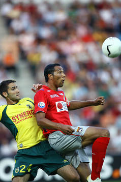 Loic Guillon, Nantes och John Carew, Lyon