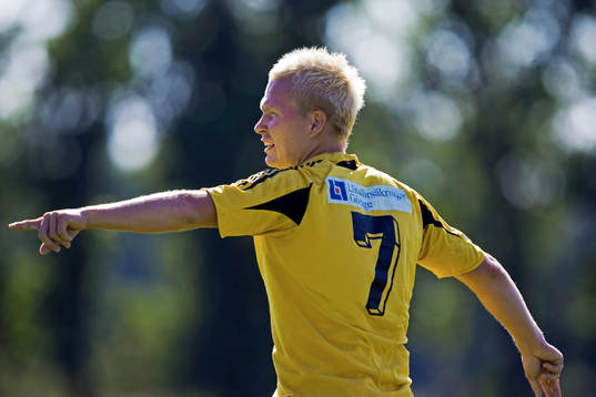 Målhjälten, debutanten Mattias Adelstam