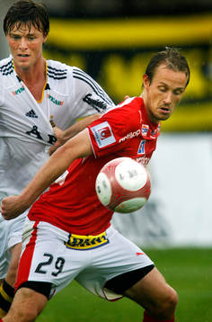 Niklas Sandberg, AIK och Kim Larsen, Kalmar