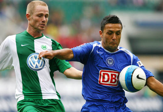 Tom van der Leegte, Wolfsburg och Yildiray Bastuerk, Hertha