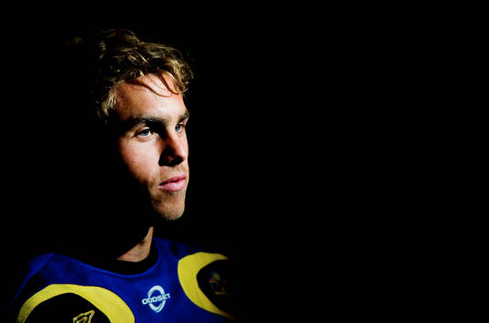 Johan Elmander kliver fram