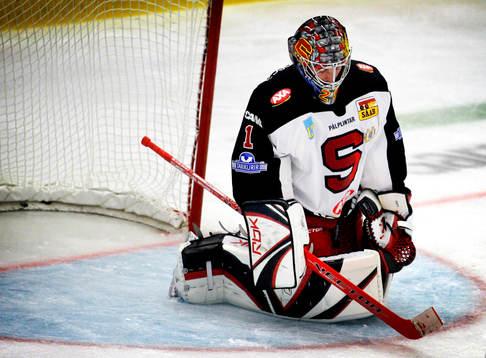 Jhonas Enroth, (målvakt) Södertälje