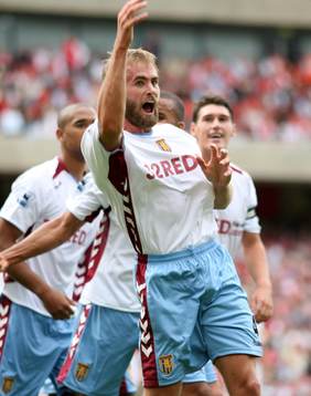 Olof Mellberg, Aston Villa, jubel