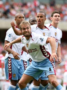 Olof Mellberg, Aston Villa