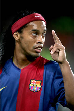 Ronaldinho, Barcelona