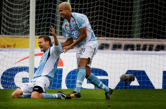 Junior och Jonatan Johansson, Malmös två målskyttar