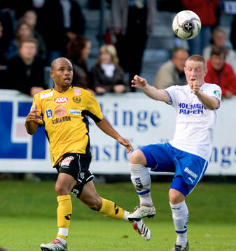 Nye Jermayne Hue från Jamaica mot Haris Laitinen