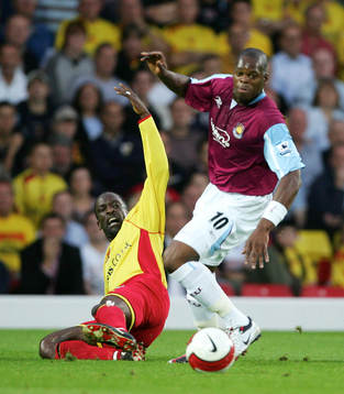 Chris Powell, Watford och Marlon Harewood, West Ham