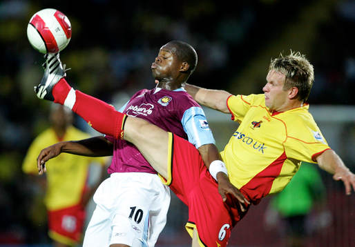 Jay Demerit, Watford och Marlon Harewood, West Ham