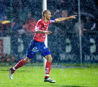 1-1, Henrik "Henke" Larsson i värsta ösregnet