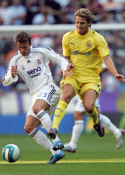 Diego Forlan, Villareal och David Beckham, Real Madrid