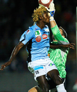 Yannick Ngabu Bapupa, Gefle och  Petter Wastå, målvakt,