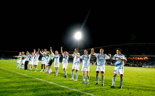 Fotboll, Allsvenskan, Malmö , MFF, vågen jubel på stadion