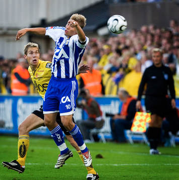 Niclas Alexandersson, Göteborg nickar undan bollen