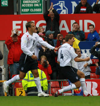 Steven Gerrard, England (Jubel)