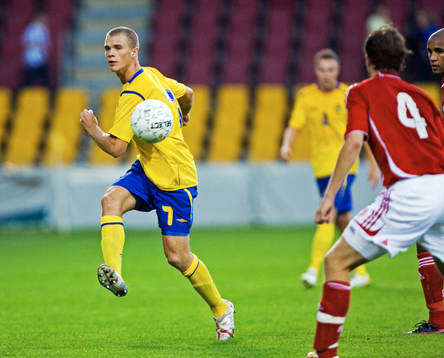 Matchhjälten Samuel Holmén, Sverige