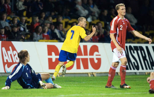 0-1, Samuel Holmén, Sverige som med sin soloraid avgjorde