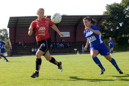 Caroline Ericsson, Kristianstad, jagas av Annii Magliulo,