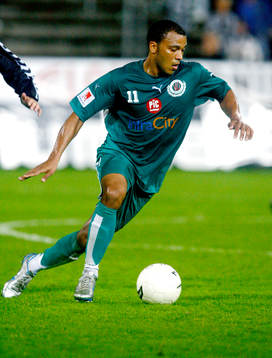 Fotboll, Superettan, Kali Ongala, Väsby
