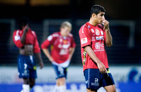 Ailton Almeida och hans Örgryte vandrar ut från Gamla