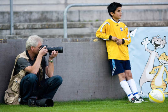 Bollkalle, fotograf i arbete