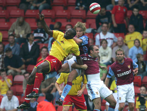 Dan Shittu, Watford, Martin Laursen och Gavin McCann, Aston