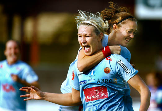 Asthildur Helgadottir, Malmö gjorde 2-1 målet. Jubel med