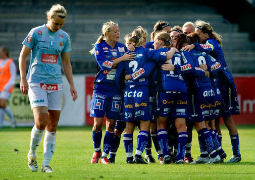 Linköping gjorde 2-2, jubel. Asthildur Helgadottir,