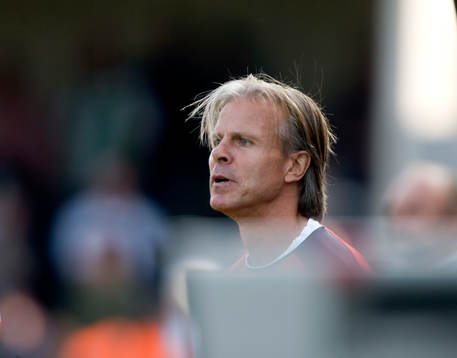 Roland Nilsson, tränare