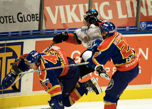 Bläddra bland fler bilder av Ishockey