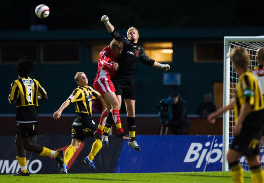 Mathias Svensson, Elfsborg, utmanar Christoffer Källqvist,