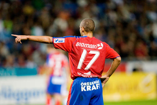 Henrik Larsson. Pekar, nummer 17, reklam, Öresundskraft