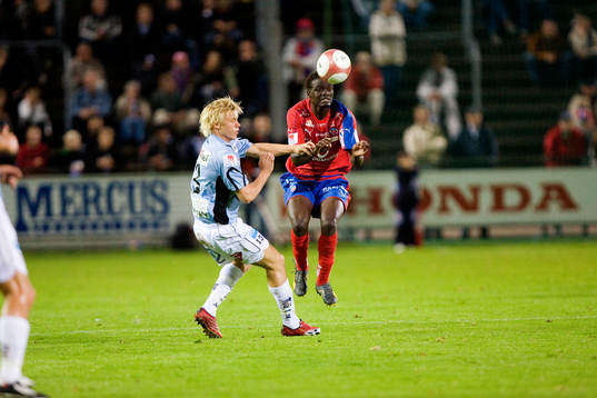 Jonathan Hellström och McDonald Mariga