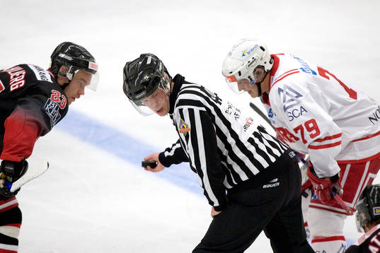 Mikael Wahlberg, Malmö och Fredrik Warg, Timrå. Domare,