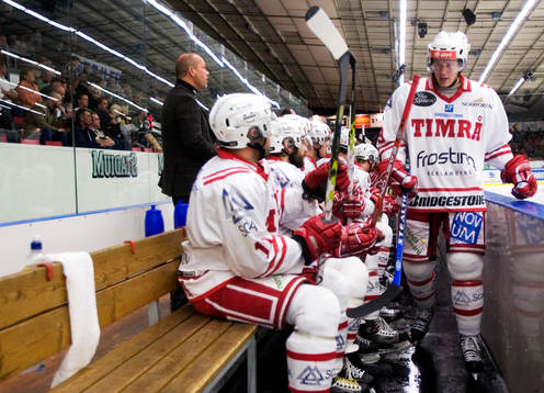 Björn Svensson, Timrå ansluter sig till bänken med hans