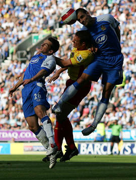Paul Scharner och Leighton Baines, Wigan Athletic i