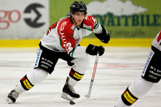 Tobias Viklund, Modo