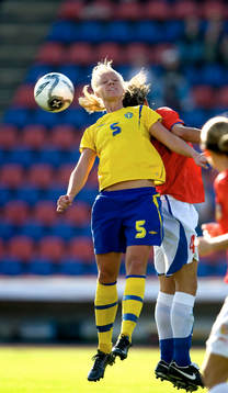 Caroline Seger, Sverige, nick, nickduell