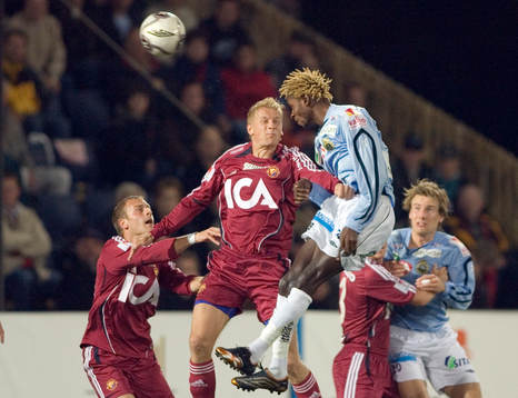 Toni Kuivasto, Djurgården och Yannick Ngabu Bapupa, Gefle