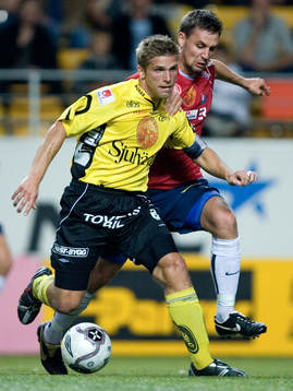 Anders Svensson jagas av Marcus Dahlin