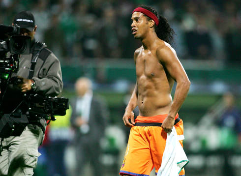 Ronaldinho, Barcelona
