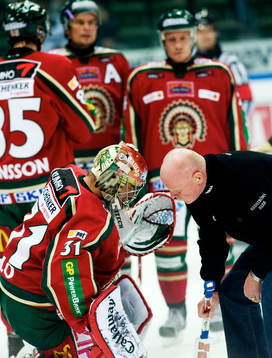 Tommy Salo, skadad, målvakt, Frölunda