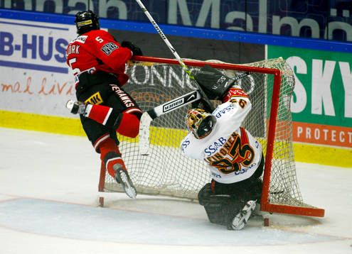 Johan Björk, Malmö och Tero Leinonen (målvakt) Luleå