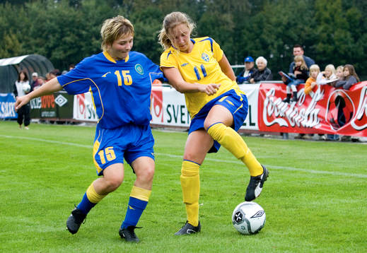 Louise Fors, Hammarby och Anastassiya Sautkina, Kazakstan