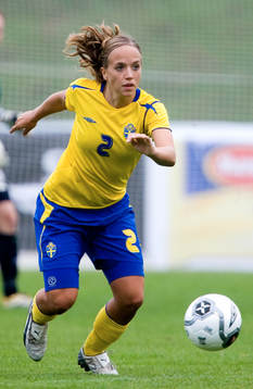 Malin Levenstad, Sverige