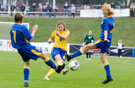 Emma Berglund, Sverige, Birvagen och Ailya Suleimenova,