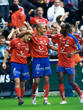 Fredrik Svanbäck och Henrik Larsson, jubel, glädje