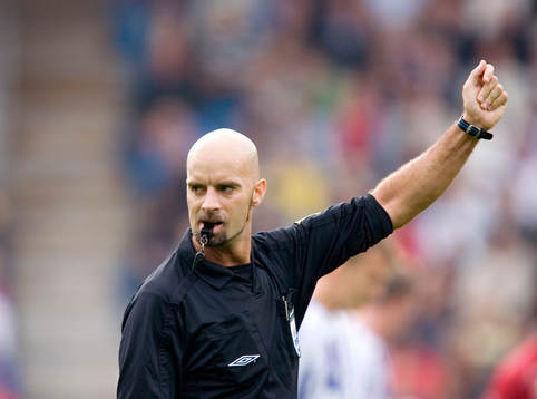 Stefan Johannesson, domare. Visselpipa
