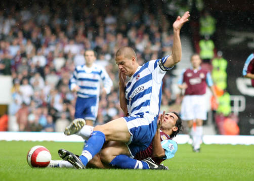 Ivar Ingimarsson, Reading och Carlos Tevez, West Ham